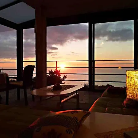 Holiday home Finca-panoramica-teidemar-3-schlafzimmer-baeder-tolle-fernsicht-gaerten-pool-grill-und-parkplatz *