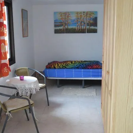 Finca-panoramica-teidemar-3-schlafzimmer-baeder-tolle-fernsicht-gaerten-pool-grill-und-parkplatz * Santa Ursula (Tenerife)
